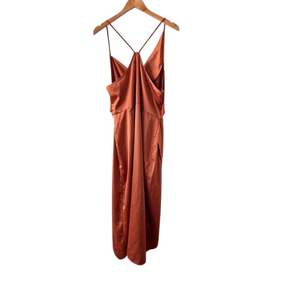 Missguided Orange Satin Midi Dress - Picture 5 of 14